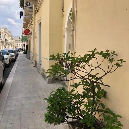 Deluxe Sassi Di Appartement *